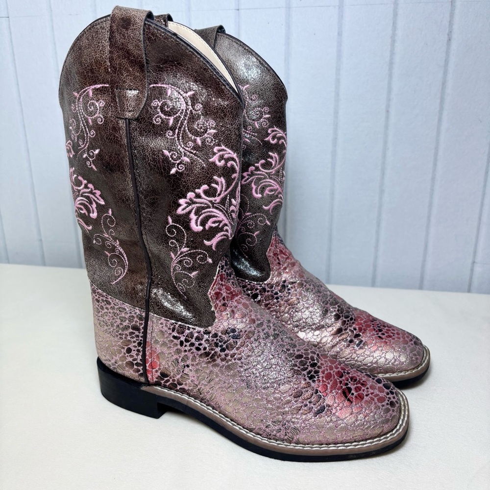 Shyanne Faux Leather Western‎ Boots - Square Toe size Size 5